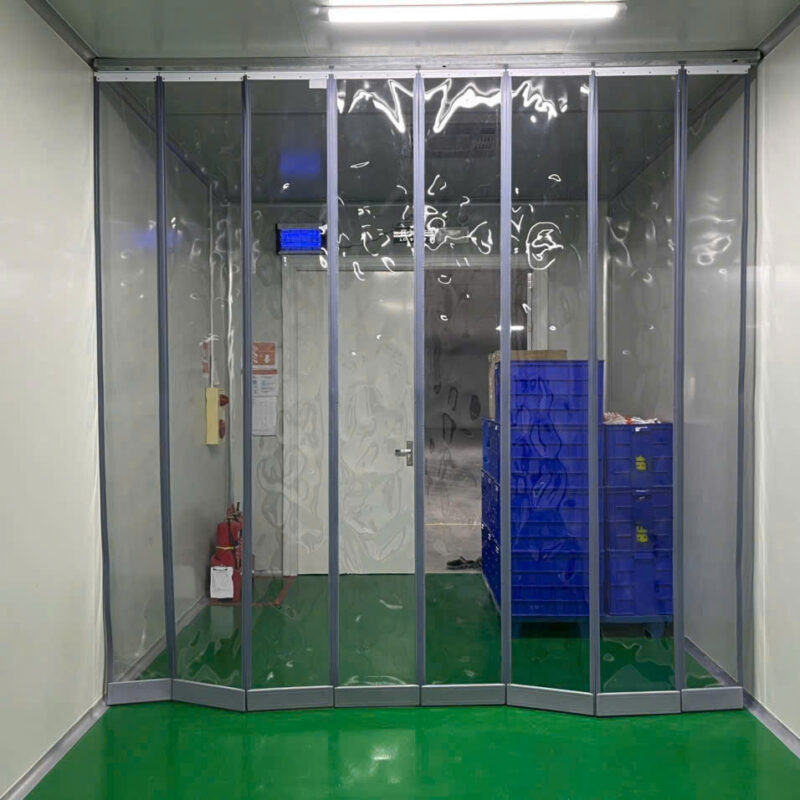 Rèm nhựa pvc nam châm từ tính